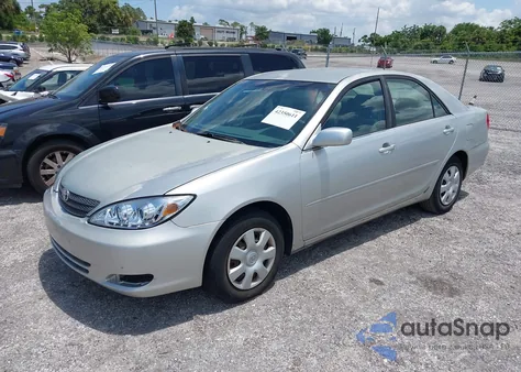 2002 Toyota Camry Le/Se/Xle from USA, damaged, VIN JTDBE32K520113147